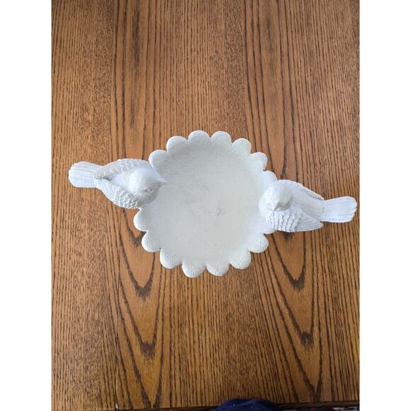 Stone Plaster 10" Bird Bath 2 Birds - Picture 3 of 6